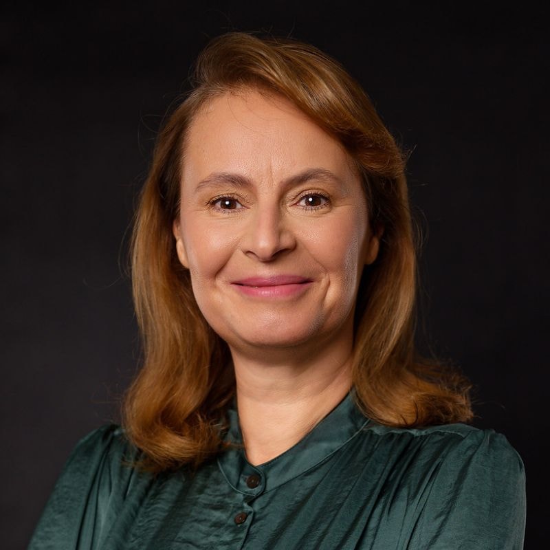 Lenka Vlasáková